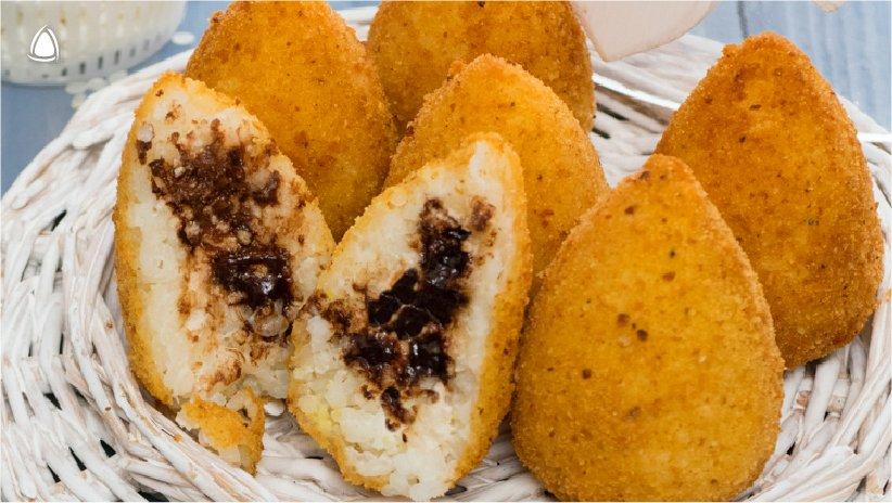 Ficoccelle | Arancini with Ricotta and Chocolate